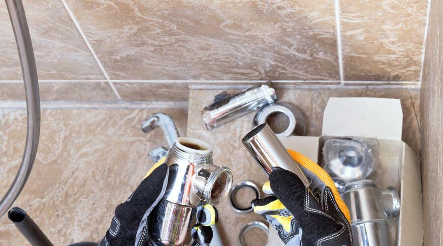 Expert Emergency Roof Repairs services in Moulton, TX